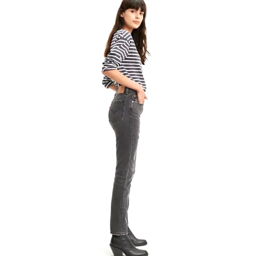 Levi’s 501 Skinny Black- NEW WITH TAGS